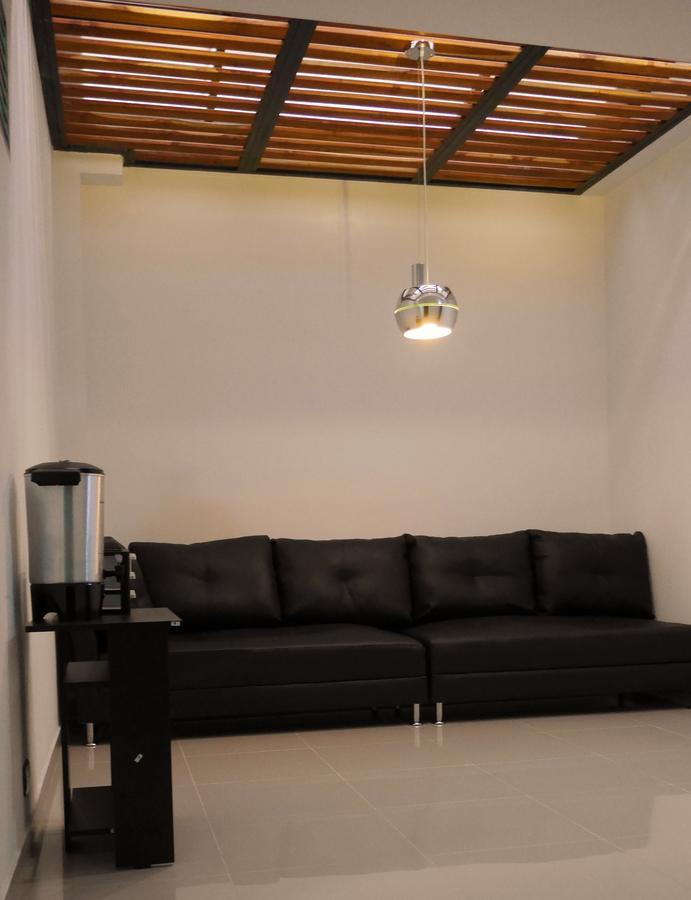 Calle 10 Express Hotel ميديلين المظهر الخارجي الصورة