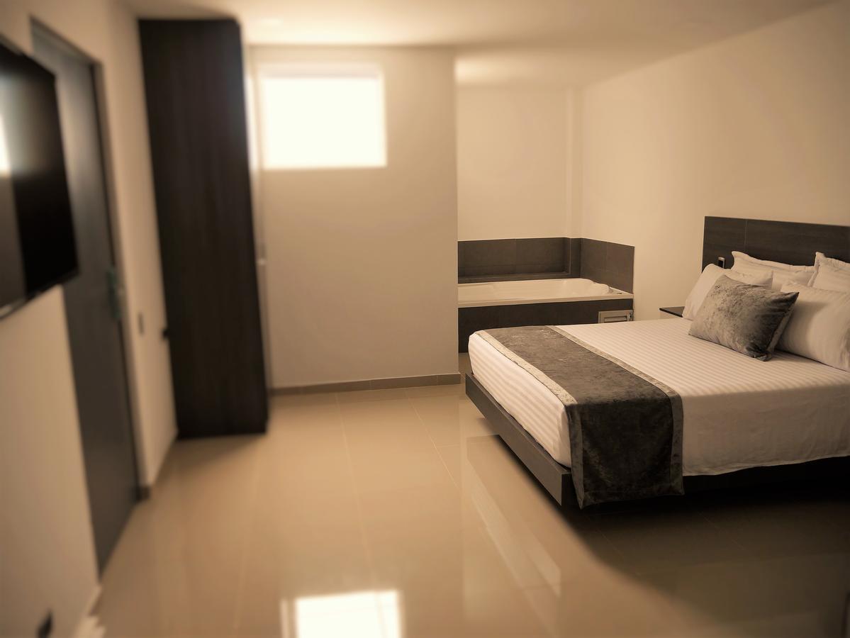 Calle 10 Express Hotel ميديلين المظهر الخارجي الصورة