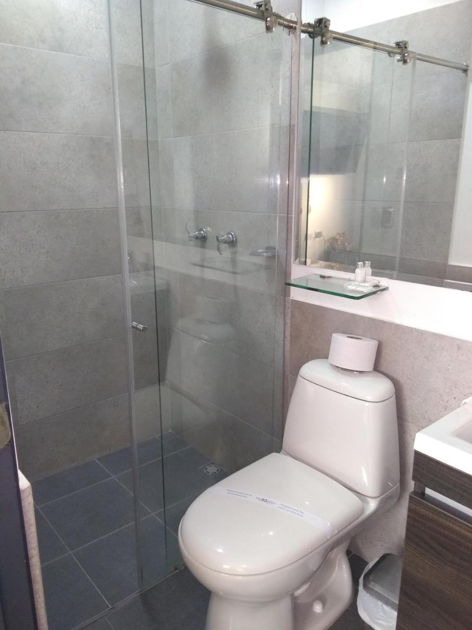 Calle 10 Express Hotel ميديلين المظهر الخارجي الصورة